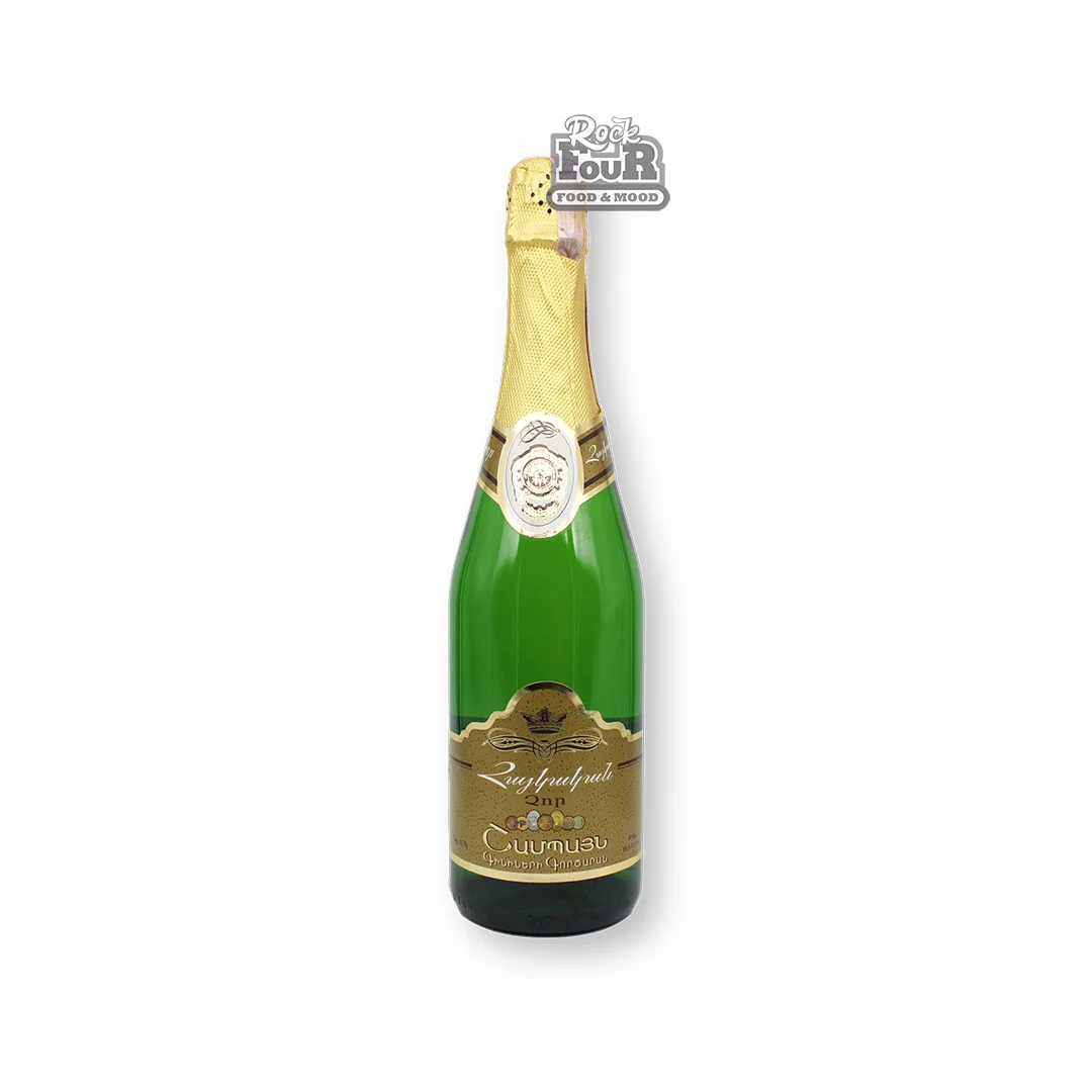 Dry sparkling wine "Armenian" 750ml